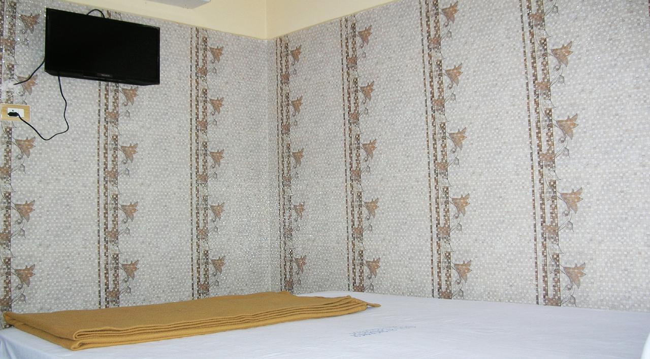 Sbs Residency Tirupati 호텔 Renigunta 객실 사진